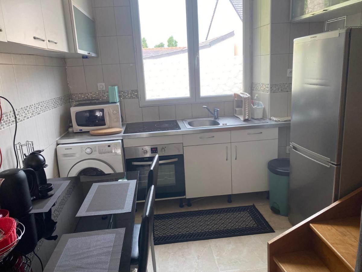 Duplex 2 Chambres 4 Personnes - Bourg De Сакле Екстериор снимка